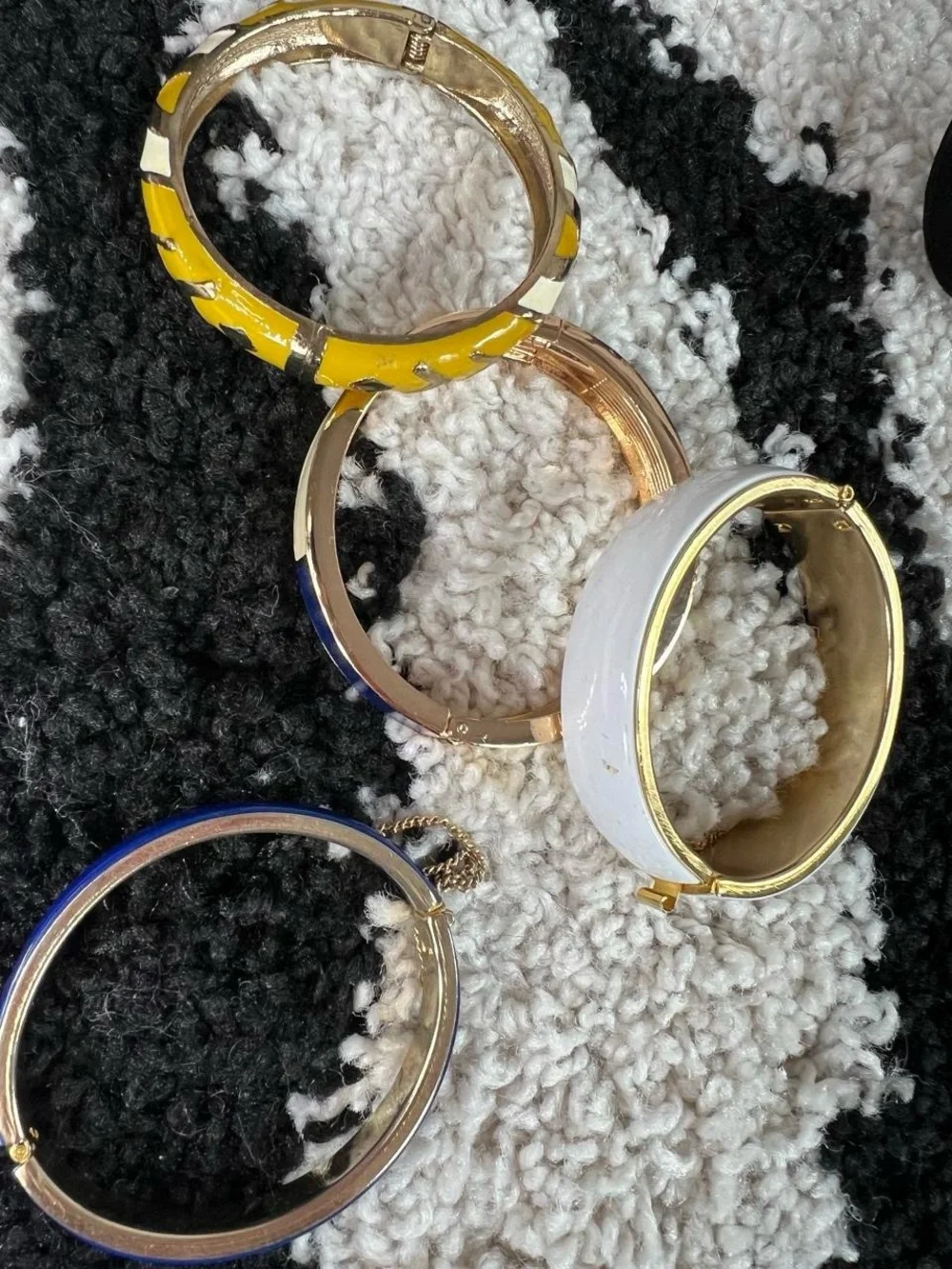 Vintage bangle hinge clamp bracelets set